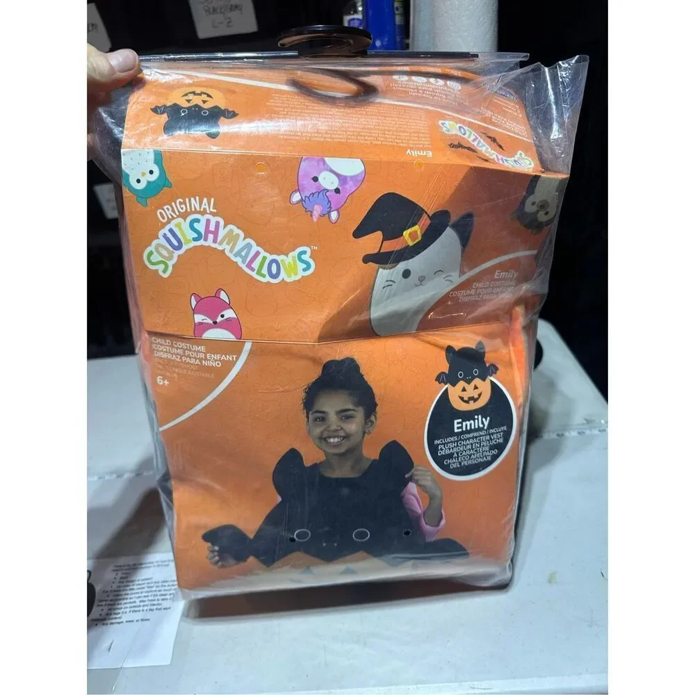Squishmallows emily bat